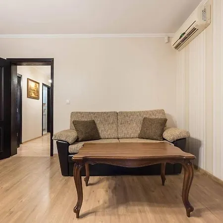Vazov , Two Bedroom Centre Varna