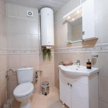 Vazov , Two Bedroom Centre Warna