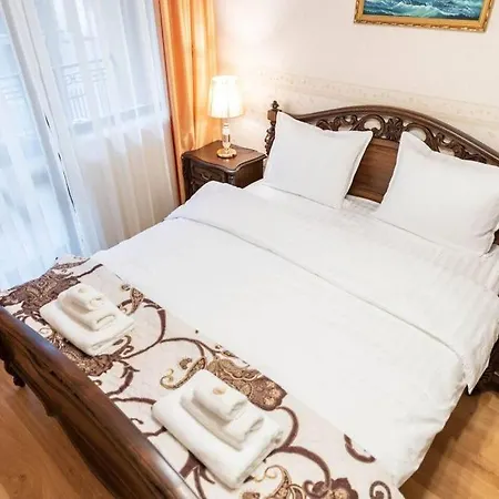 Vazov , Two Bedroom Centre